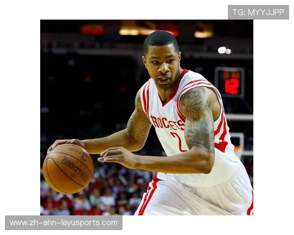 “小莫”在NBA中指的是哪位球员，他的职业特点是什么